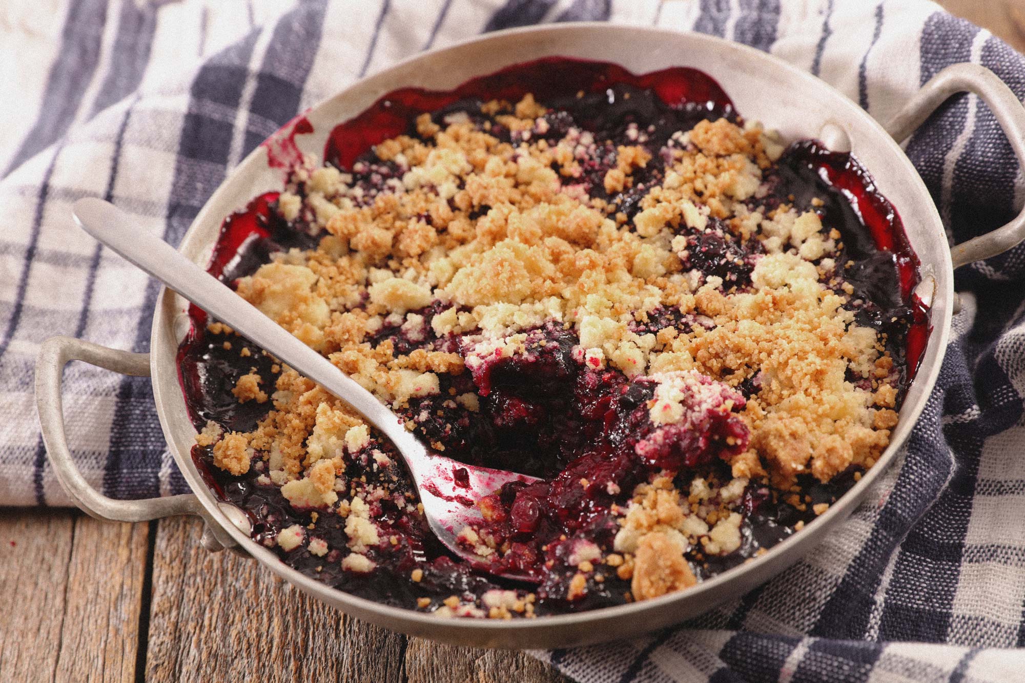 Heidelbeer Crumble