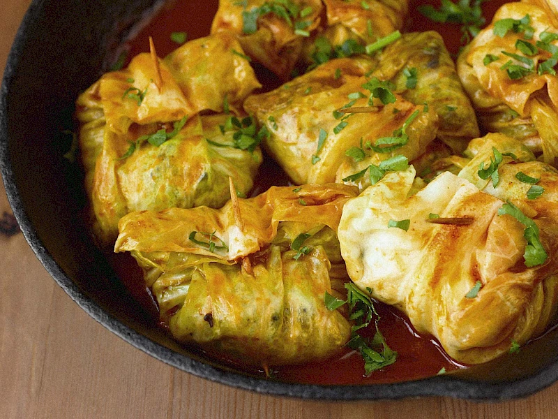 Asiatische Kohlrouladen