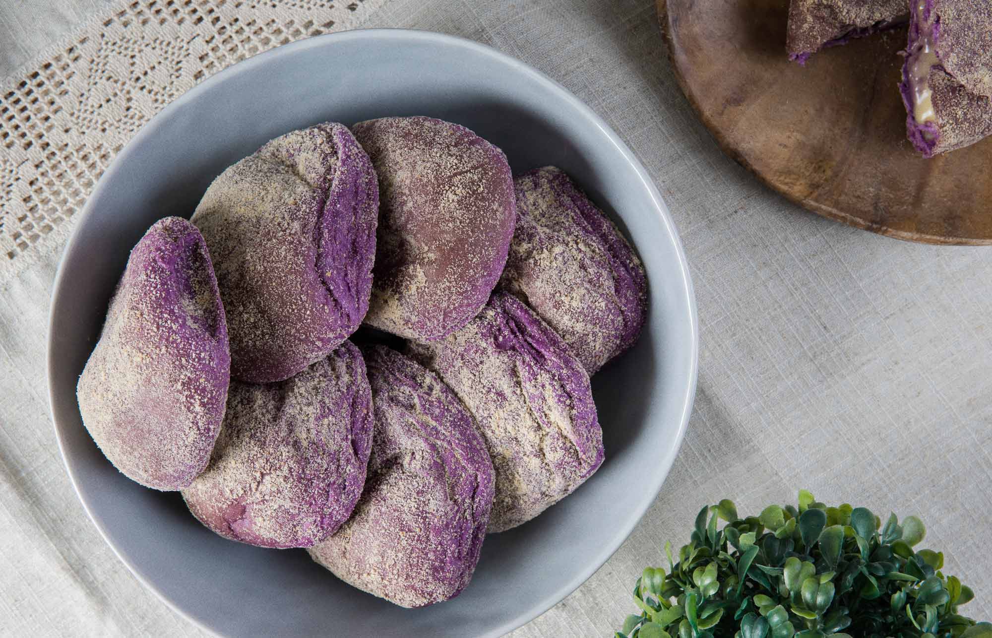 Ube Pandesal