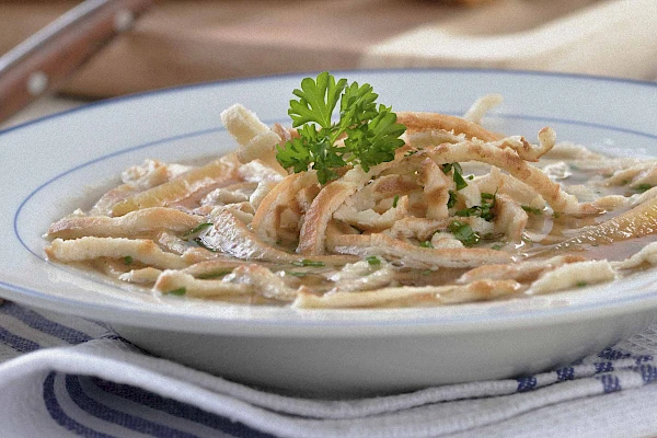 Schwäbische Flädlesuppe