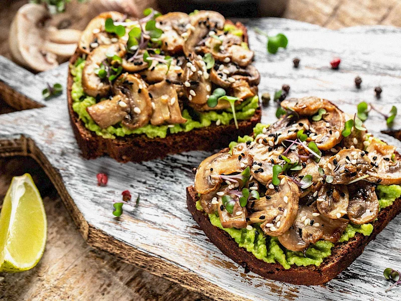 Avocado-Pilz-Toast