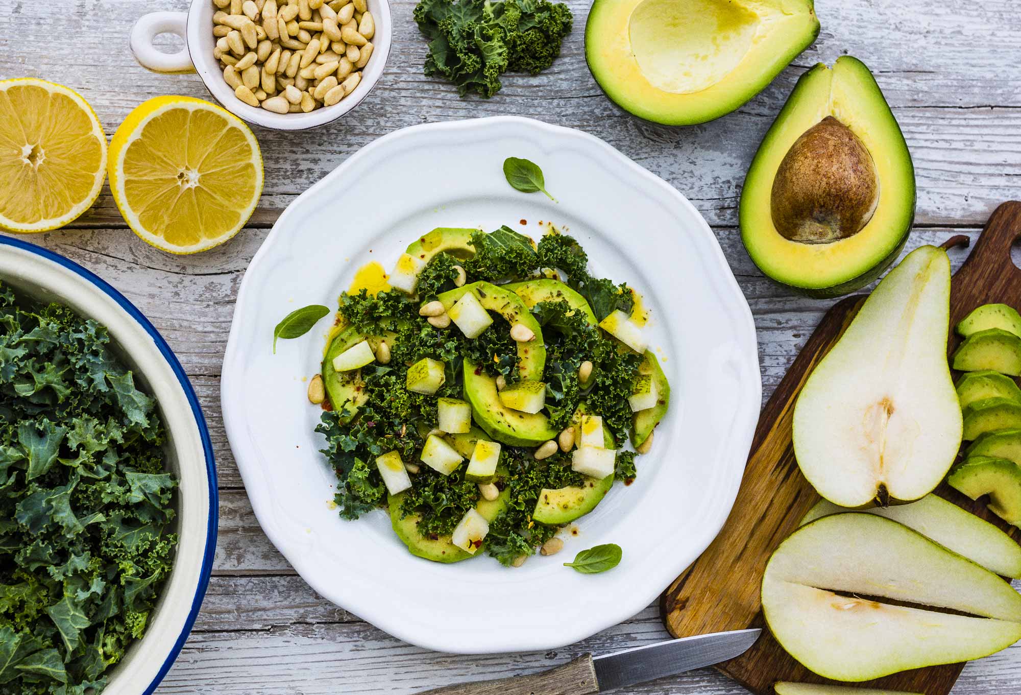 Grünkohl-Avocado-Salat