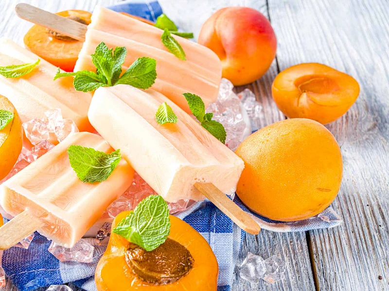 Aprikosen-Joghurt-Eis