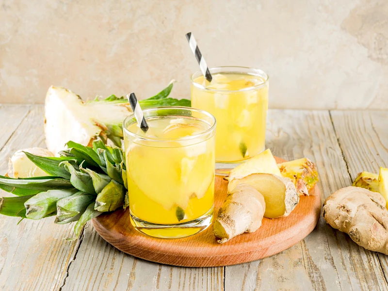 Ananas-Ingwer-Spritz