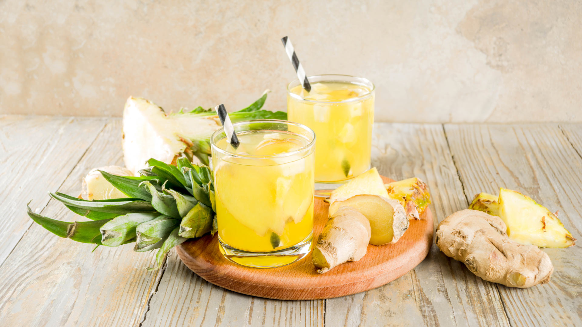 Ananas-Ingwer-Spritz