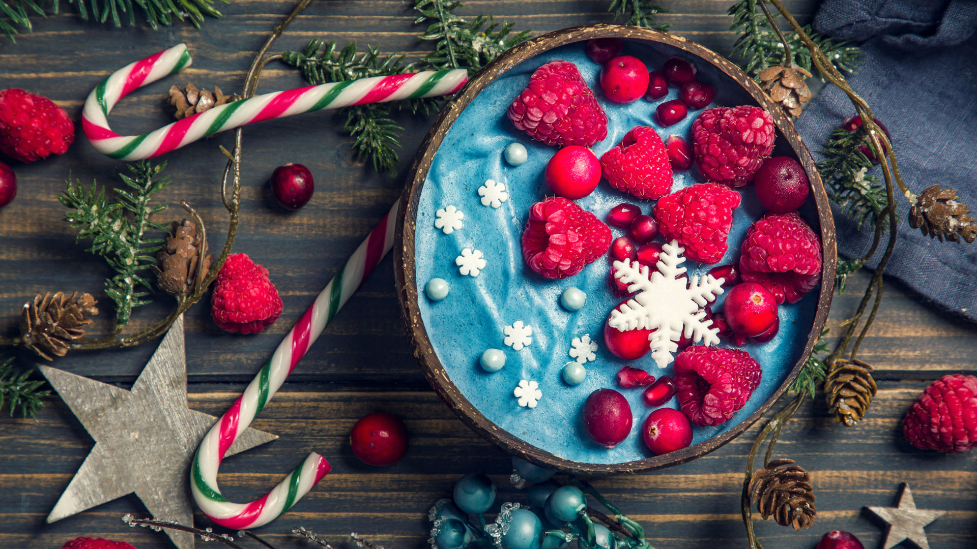 Weihnachtliche Smoothie Bowl
