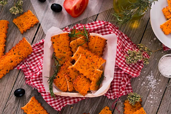 Tomaten-Rosmarin-Cracker