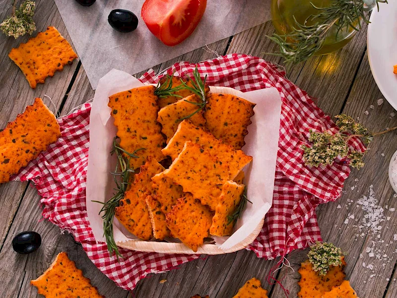 Tomaten-Rosmarin-Cracker